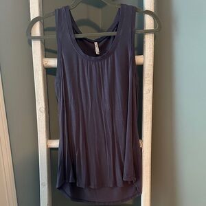 Z Supply Women's Tank Top in Deep Purple